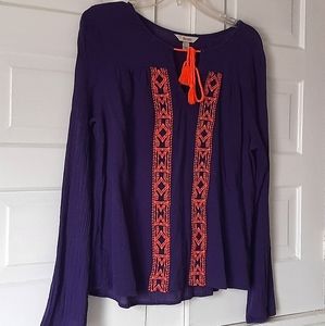 Lightweight long sleeved top very good condition